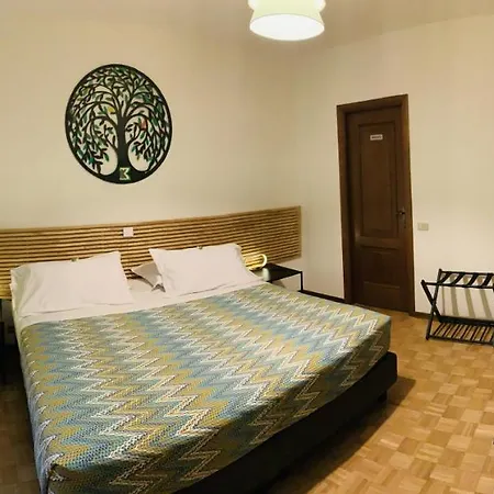 Holiday home Bb Borgo Biella Tree